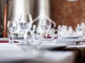 Htel-restaurant a vendre
